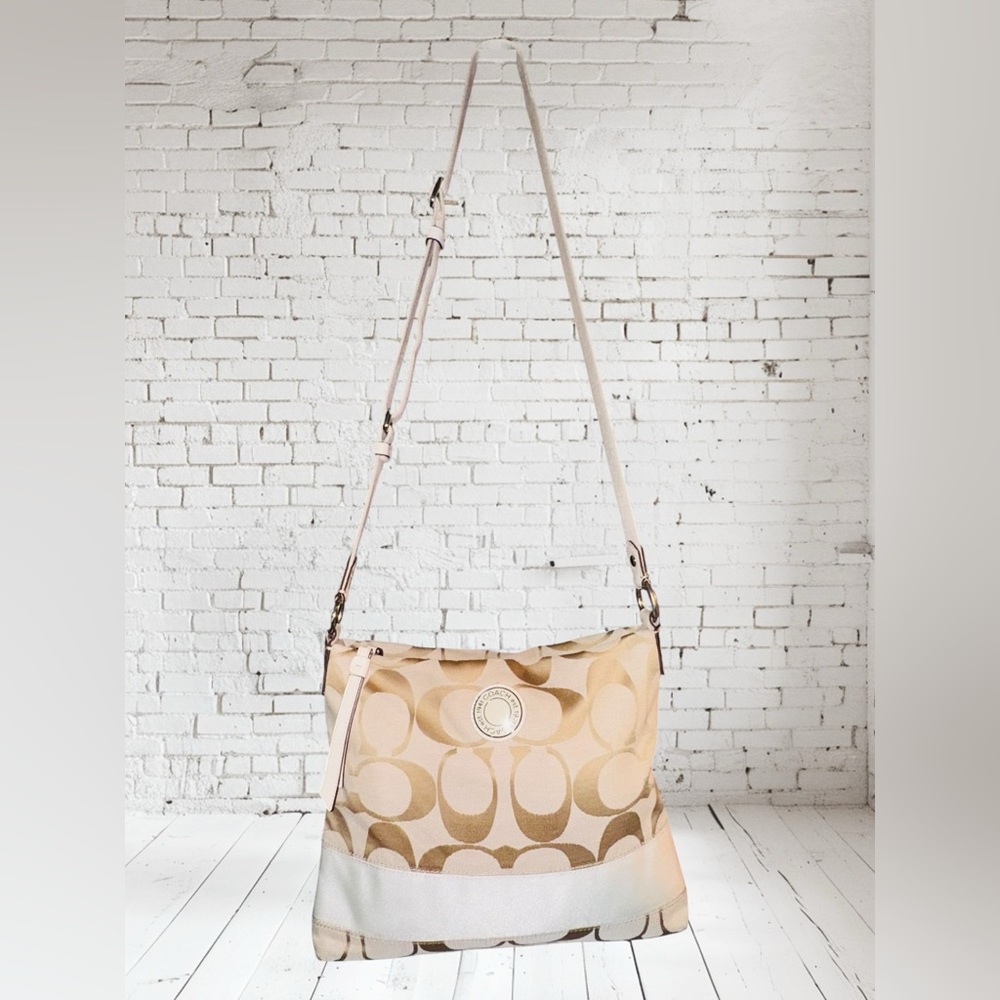 EUC Coach Shoulder Crossbody Bag Purse